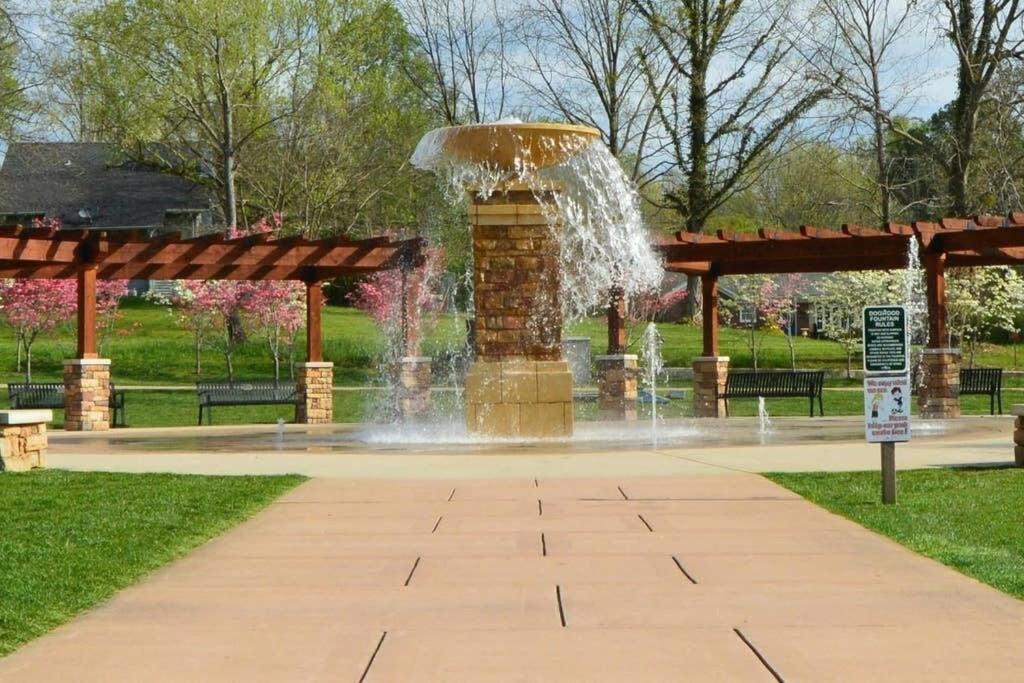 Spacious 3Br 2Ba, 11 Min To Cummins Falls Park クックビル エクステリア 写真